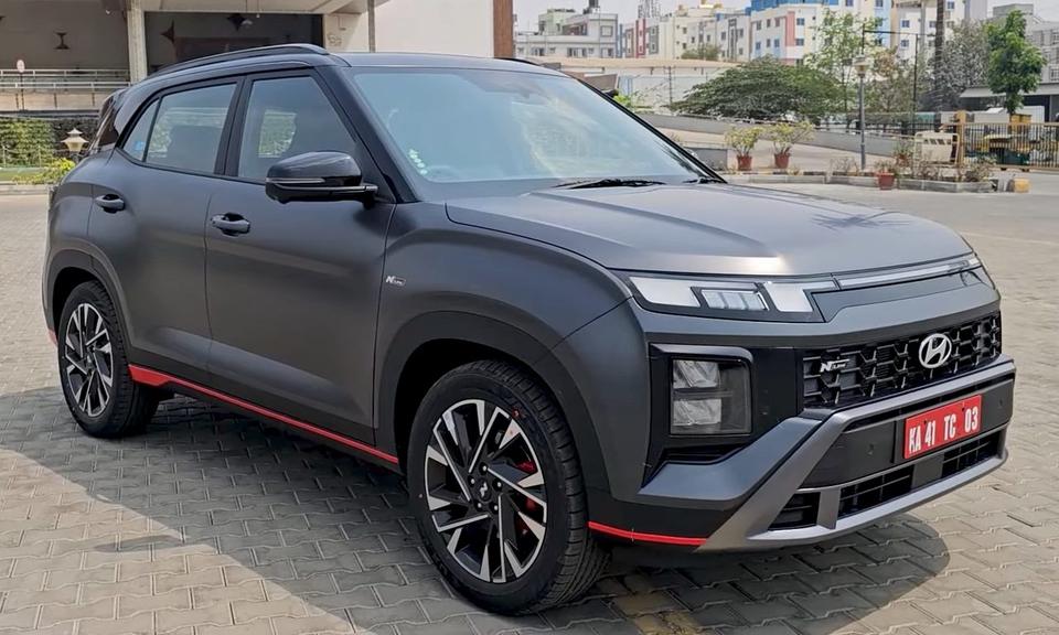 Hyundai Creta N Line grey with red accents, side-front view